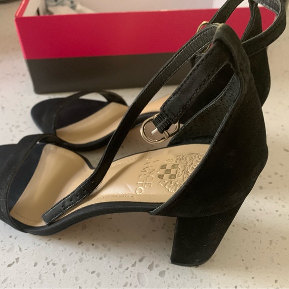 Vince Camuto VP Monessa Ankle Sandals - Picture 2 of 4